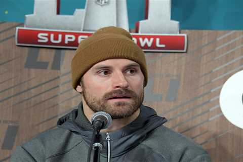 Chris Long calls out assistants in playoffs for rigorous head-coach interview schedules