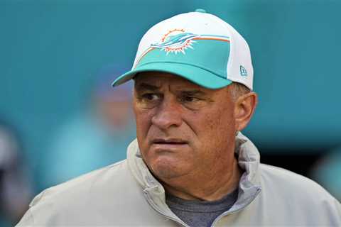 Ron Jaworski hits back at ‘partying’ Dolphins players who celebrated Vic Fangio’s exit