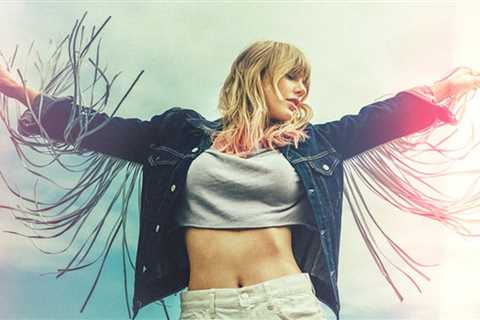 Taylor Swift’s ‘Lover’ Surpasses 2 Million in U.S. Album Sales
