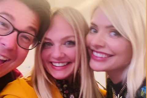 Holly Willoughby’s celeb pals inundate star with snaps as Dancing on Ice star celebrates 43rd..