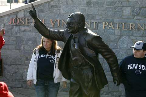 Penn State is quietly trying to get field named after Joe Paterno