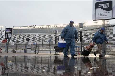 NASCAR postpones Daytona 500 until Monday due to weather