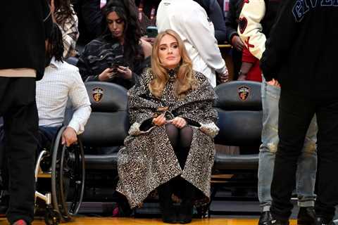 Watch Adele Explain Why She Looked So Annoyed in Viral NBA Game Meme: ‘I Was Sulking’