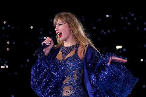 Taylor Swift Takes Stage For First Sydney Eras Tour Show After Weather Evacuation