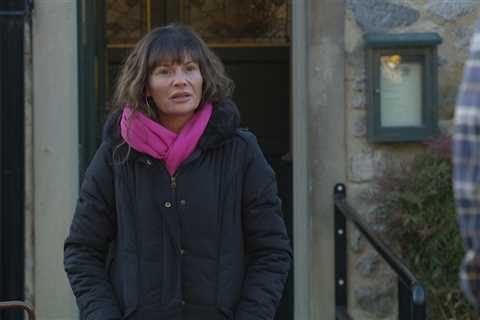 Chas Dingle Finds Unexpected Love in Emmerdale