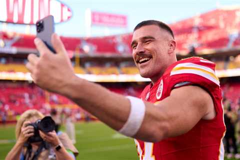 Travis Kelce Says He’d Marry Katy Perry, Kiss Taylor Swift in Resurfaced Clip