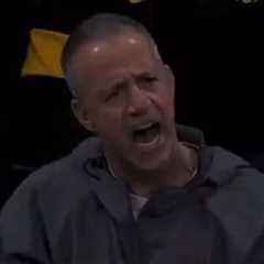 Caitlin Clark’s dad yells at her to stop complaining during March Madness game