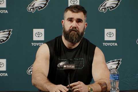 Jason Kelce announces NFL retirement after 13-year Eagles career
