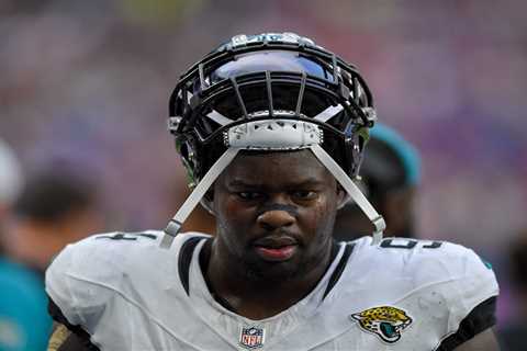 Jaguars cut ex-Jet Foley Fatukasi — hours after wishing him happy birthday