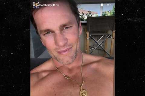 Tom Brady Posts Shirtless Thirst Trap While Poolside At New Miami Mansion