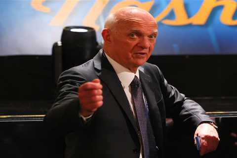 Lou Lamoriello, win-now Islanders curiously quiet at NHL trade deadline