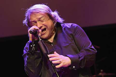 Lou Gramm Retiring From Performing: 'This Is Gonna Be It'