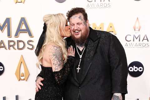 Jelly Roll & Bunnie XO: Photos From Their Red Carpet Dates