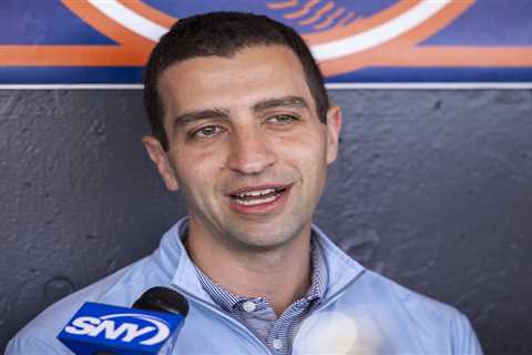 David Stearns proves he’s again sticking with his Mets plan