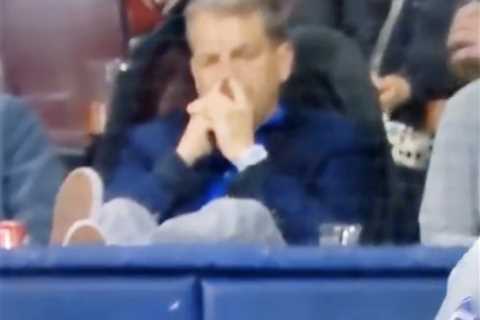 Dodgers co-owner caught in unfortunate viral television moment during Seoul Series