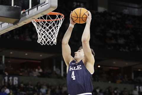 Who is John Poulakidas? Yale folk hero led upset win over Auburn