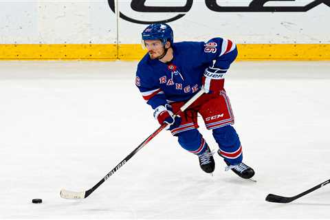 Jack Roslovic ‘a little more motivated’ after Rangers wake-up call