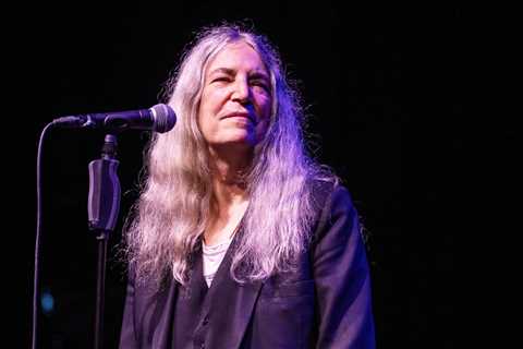 Here’s What Patti Smith Thinks of Taylor Swift’s ‘The Tortured Poets Department’ Lyric Naming Her