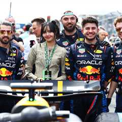 BLACKPINK’s Lisa Waves the Checkered Flag & Meets the Racers at F1 Miami Grand Prix