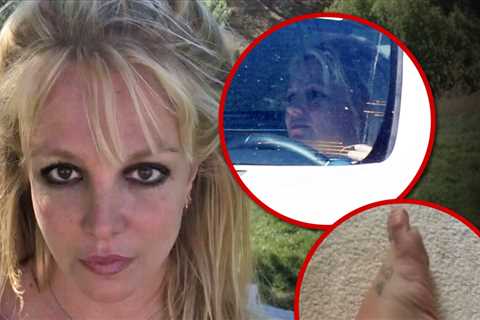 Britney Spears Driving with Severely Injured Foot, BF Paul Soliz with Her