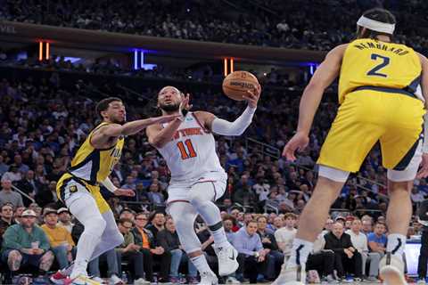 Jalen Brunson keeps making NBA history with ridiculous Knicks playoff performance