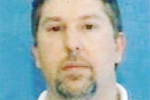 Meet Richard Evonitz: The American Serial Killer in The Girl Who Escaped: The Kara Robinson Story
