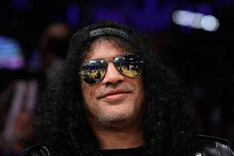 Slash Recruits Iggy Pop, Steven Tyler & More For ‘Orgy of the Damned’: ‘I’m a Blues Guy’