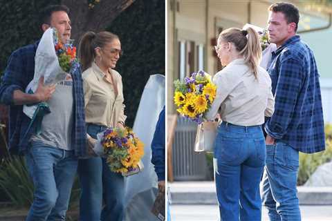 Ben Affleck, Jennifer Lopez Reunite in Public, But Still Living Apart