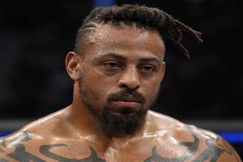 Former NFL star Greg Hardy gets knocked out again in boxing match