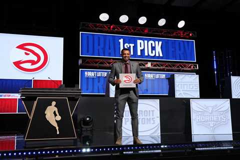 2024 NBA Draft odds, prediction: Zaccharie Risacher jumps Alexandre Sarr