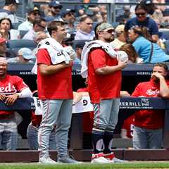 Reds used national anthem standoff to ‘set the tone’ in sweep of Yankees