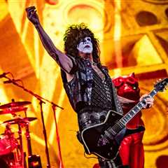 Why Paul Stanley Was Heartbroken Over His First Guitar