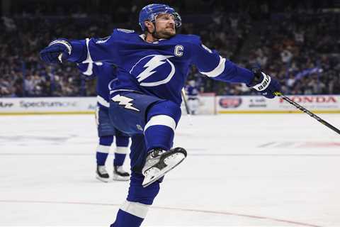 Predators spending $108.5 million on Steven Stamkos, Jonathan Marchessault, Brady Skjei in NHL free ..