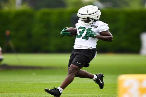 Tarik Cohen shows Jets some vintage flash
