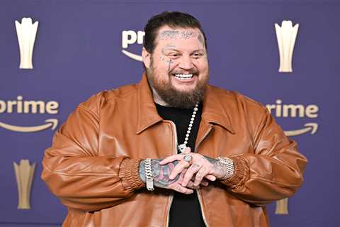 Jelly Roll Sworn in as Deputy Sheriff in Michigan: Watch