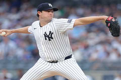 Yankees vs. Blue Jays prediction: MLB odds, picks, props for Sunday