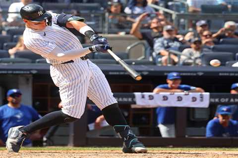 Aaron Judge’s Yankees homer leads to surprise early intentional walk