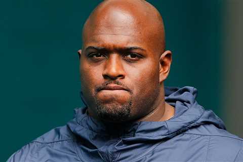 Ex-SB Champ Brandon Mebane Says He Was Screwed On Mansion Deal, Files Lawsuit