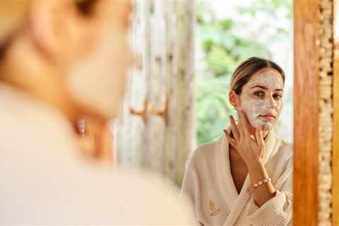 These $15 Travel-Friendly Olay Face Cleansing Melts Keep Your Skin Fresh & Hydrated Everywhere..