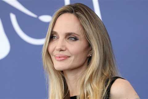 After Having Never “Sung In Public,” Angelina Jolie Revealed She Spent “Almost Seven Months”..