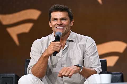 NFL broadcasting icons offer Tom Brady sage advice as he embarks on TV journey