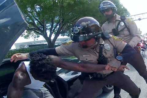 Tyreek Hill demands police officer be fired after ‘escalating’ detainment incident