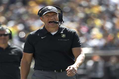 Charlotte vs. Indiana, Army vs. Rice picks: College football odds, predictions