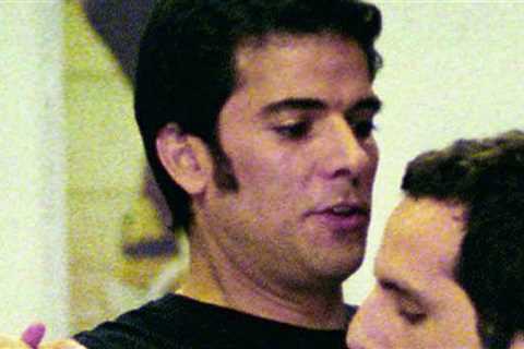 Salsa Dancer Javier in 'Along Came Polly' 'Memba Him?!