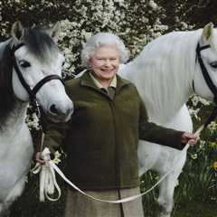 Queen’s Favourite Pony Pays Final Tribute at Ascot