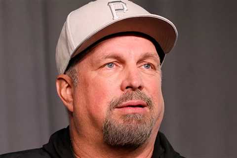 Garth Brooks Calls Rape Lawsuit Extortion and Defamation