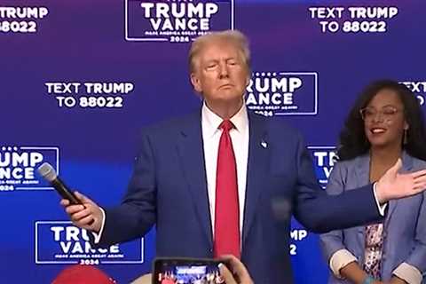 Donald Trump Ends PA Town Hall With 39-Minute Dance Fest Instead of Questions