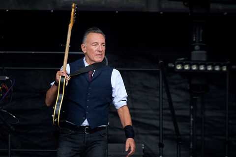 Bruce Springsteen to Headline Rallies in Swing States With Kamala Harris
