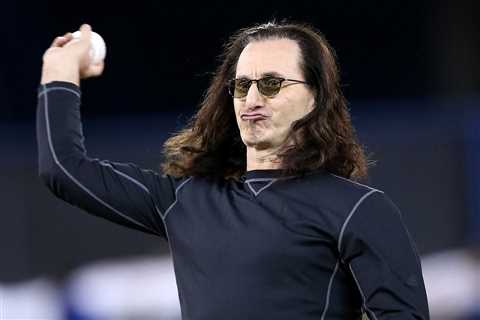 Geddy Lee to Release Baseball Book, '72 Stories'