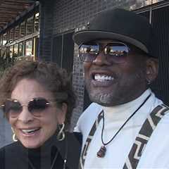 Jasmine Guy and T.C. Carson On Board For A Different World & Living Single Crossover